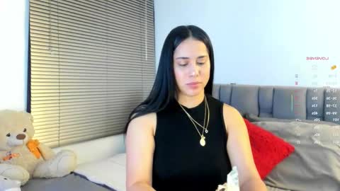 Snapshot of miss__jones_ chatting on March 25, 2026, 12:27 am miss__jones_ online show from March 25, 2026, 12:27 am