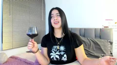 Snapshot of miss__jones_ chatting on April 19, 2026, 12:11 am miss__jones_ online show from April 19, 2026, 12:11 am