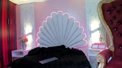 miss__star_ online show from May 12, 2026, 12:24 pm