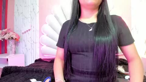 miss__star_ online show from May 21, 2026, 1:51 pm