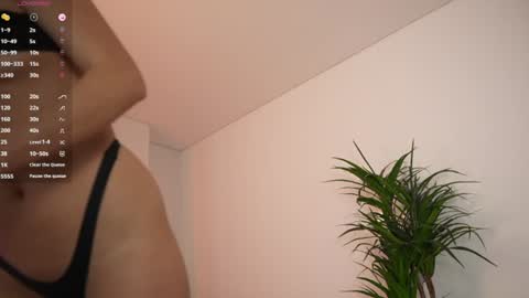 miss airi online show from July 25, 2026, 4:04 pm