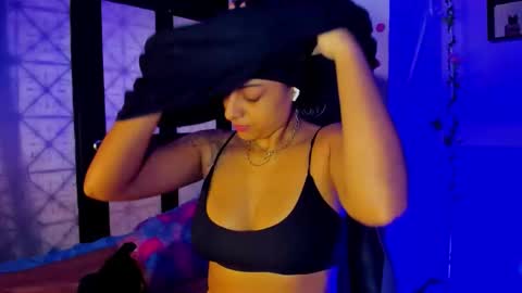 Akemi 3 online show from November 3, 2025, 1:12 pm