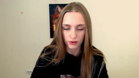 Snapshot of miss_angelina_ chatting on October 2, 2025, 6:31 am Angelina online show from October 2, 2025, 6:31 am