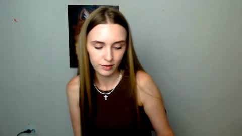 Angelina online show from July 17, 2026, 6:09 am