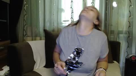 Antonia online show from October 11, 2025, 7:07 am