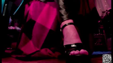 Snapshot of miss_asmodeus chatting on October 30, 2025, 9:26 pm missAsmodeus online show from October 30, 2025, 9:26 pm