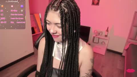 Aurora online show from September 10, 2025, 1:05 am