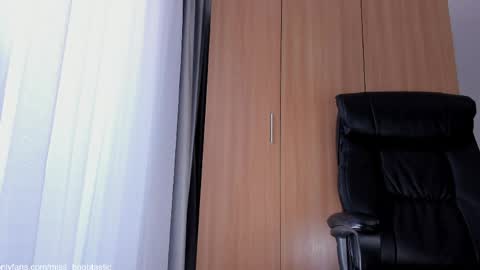 Ivy online show from May 16, 2026, 10:36 am