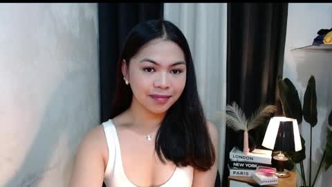 Snapshot of miss_briella chatting on April 21, 2026, 3:50 pm Briella online show from April 21, 2026, 3:50 pm
