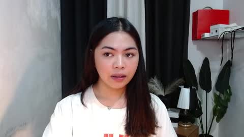 Snapshot of miss_briella chatting on May 20, 2026, 4:57 pm Briella online show from May 20, 2026, 4:57 pm