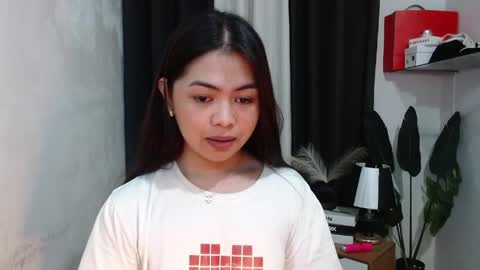 Snapshot of miss_briella chatting on May 21, 2026, 3:08 pm Briella online show from May 21, 2026, 3:08 pm