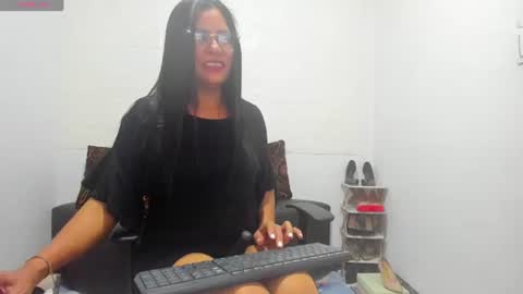 Clare PocaHose online show from June 12, 2026, 3:27 am
