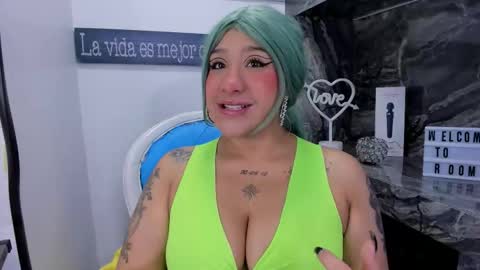 Danika online show from January 15, 2026, 11:04 am