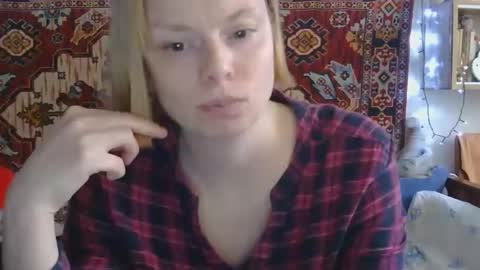 Elis online show from April 10, 2026, 1:16 pm