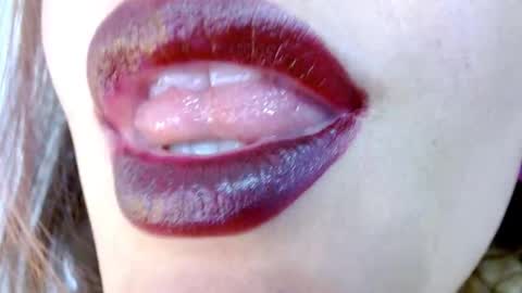 Miss Evoleth online show from September 11, 2025, 3:45 pm