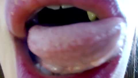 Miss Evoleth online show from September 22, 2025, 8:33 pm