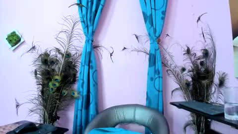 Monica Patricia online show from October 24, 2025, 10:00 am