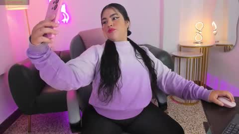 Francheska online show from November 19, 2025, 11:43 am