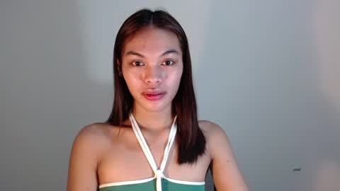 Snapshot of miss_jhes chatting on July 14, 2026, 1:17 pm Jhes online show from July 14, 2026, 1:17 pm
