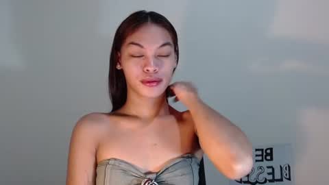 Snapshot of miss_jhes chatting on July 18, 2026, 5:06 pm Jhes online show from July 18, 2026, 5:06 pm