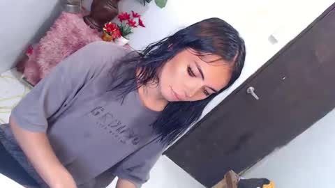 julie online show from April 5, 2026, 2:09 am