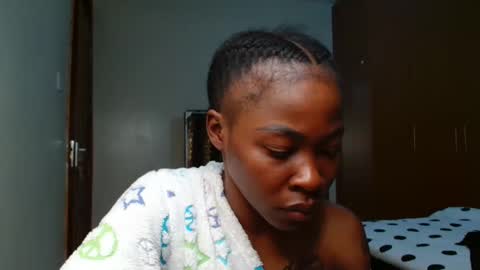 Miss Kiarrafit online show from December 9, 2024, 12:19 pm