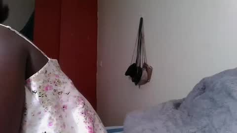 miss_kookie online show from February 4, 2025, 8:17 pm