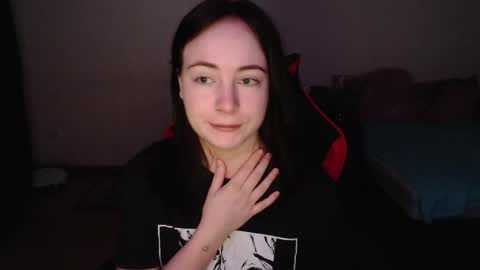 miss_laralynne online show from November 20, 2025, 2:34 am