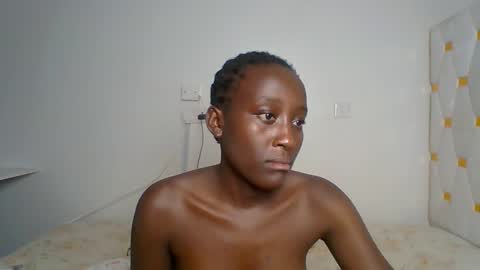 miss_lolah7 online show from April 29, 2026, 5:30 pm