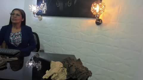 lucero online show from February 9, 2025, 5:22 pm