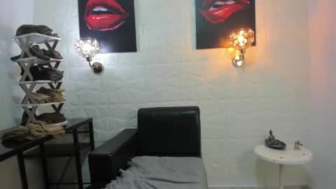 lucero online show from February 23, 2025, 12:37 pm