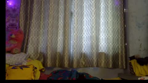 Mahi online show from April 12, 2026, 3:22 am