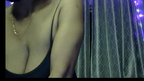 Snapshot of miss_mahi69 chatting on April 24, 2026, 4:31 pm Mahi online show from April 24, 2026, 4:31 pm