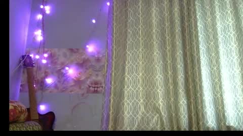 Snapshot of miss_mahi69 chatting on April 29, 2026, 3:54 am Mahi online show from April 29, 2026, 3:54 am