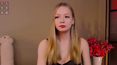 Nicole online show from June 30, 2026, 10:55 pm