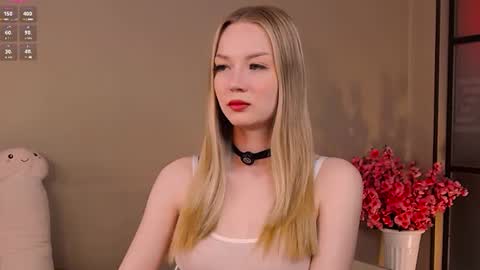 Nicole online show from July 10, 2026, 11:07 pm