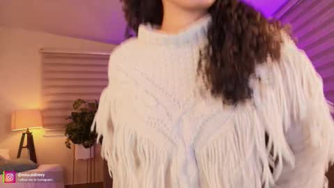 Amy Olivera online show from March 18, 2026, 12:41 pm