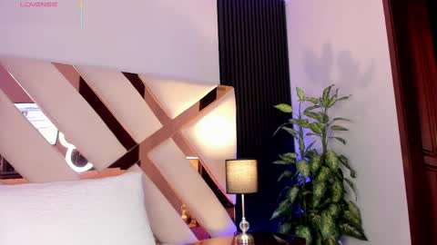 Sofia Alvarez online show from March 6, 2025, 11:47 am