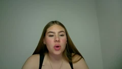 Snapshot of miss_sophie1 chatting on June 12, 2026, 11:25 pm sophi 3 online show from June 12, 2026, 11:25 pm