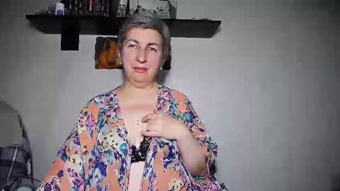 miss_tasha_kom online show from September 24, 2025, 1:47 pm