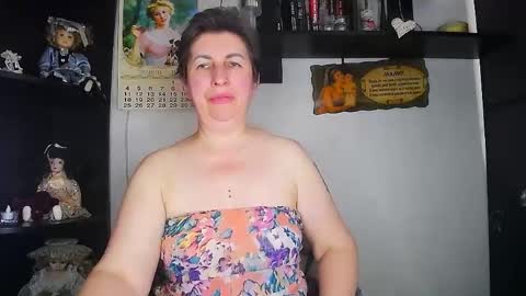Snapshot of miss_tasha_kom chatting on May 16, 2026, 10:36 am miss_tasha_kom online show from May 16, 2026, 10:36 am