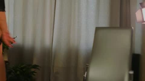 Snapshot of miss_ur_kiss chatting on July 25, 2026, 2:53 am miss_ur_kiss online show from July 25, 2026, 2:53 am