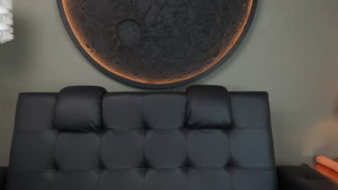 Snapshot of miss_vaiolette chatting on November 11, 2025, 11:10 am Vaiolette online show from November 11, 2025, 11:10 am