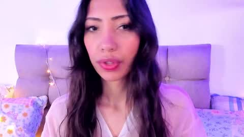 Snapshot of miss_veronica2 chatting on February 4, 2025, 12:22 pm Miss Veronica online show from February 4, 2025, 12:22 pm