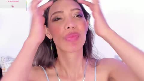 Snapshot of miss_veronica2 chatting on March 10, 2025, 4:25 pm Miss Veronica online show from March 10, 2025, 4:25 pm