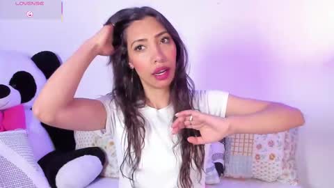 Snapshot of miss_veronica2 chatting on March 12, 2025, 12:26 pm Miss Veronica online show from March 12, 2025, 12:26 pm