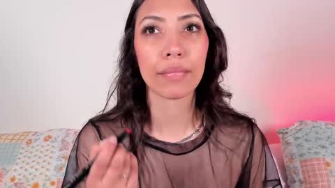 Snapshot of miss_veronica2 chatting on September 9, 2025, 1:10 pm Miss Veronica online show from September 9, 2025, 1:10 pm