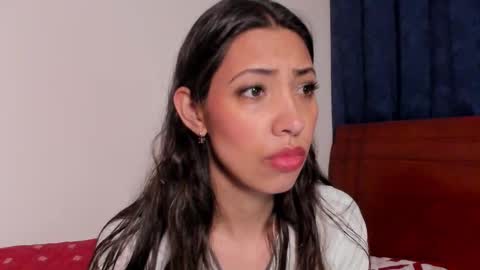 Snapshot of miss_veronica2 chatting on November 18, 2025, 1:15 pm Miss Veronica online show from November 18, 2025, 1:15 pm