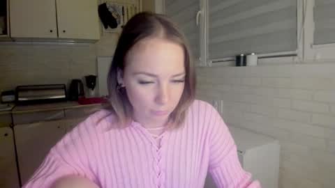 miss_you20 online show from November 18, 2025, 8:57 pm