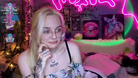 Snapshot of missa__amane chatting on December 4, 2024, 5:55 pm Misa online show from December 4, 2024, 5:55 pm